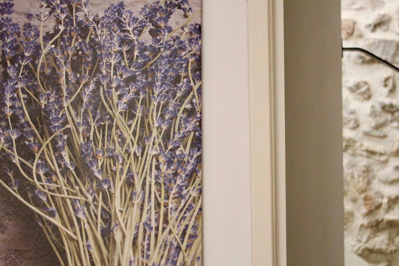 Lavanda Tribalj Dış mekan fotoğraf
