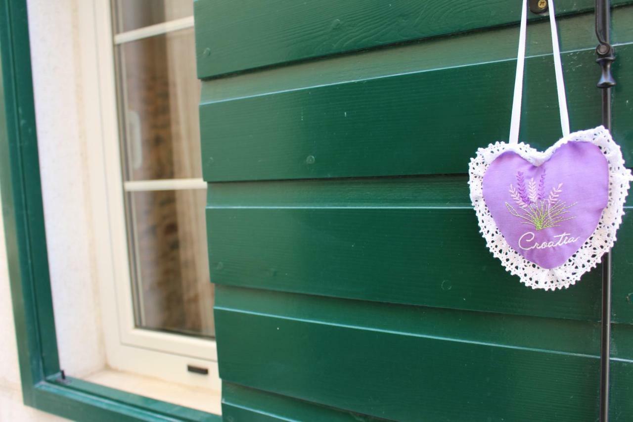 Lavanda Tribalj Dış mekan fotoğraf